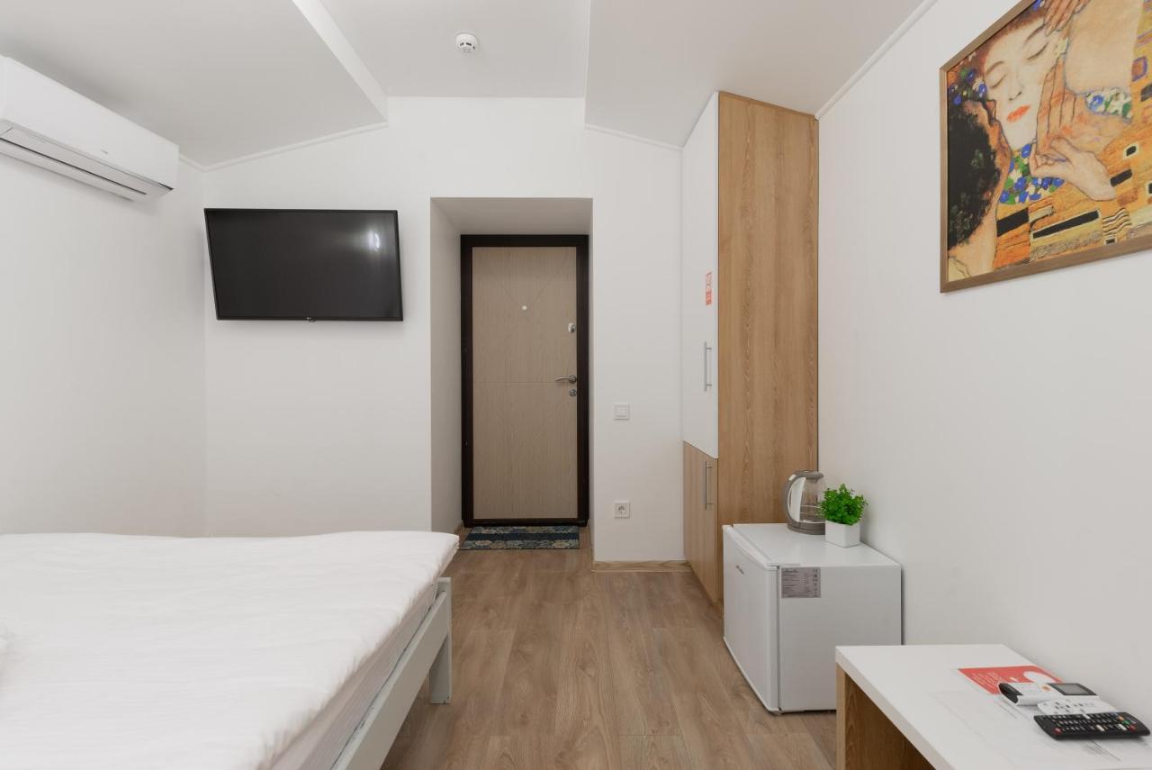 Apart Hotel Lyon D'Opera Odessa Dış mekan fotoğraf