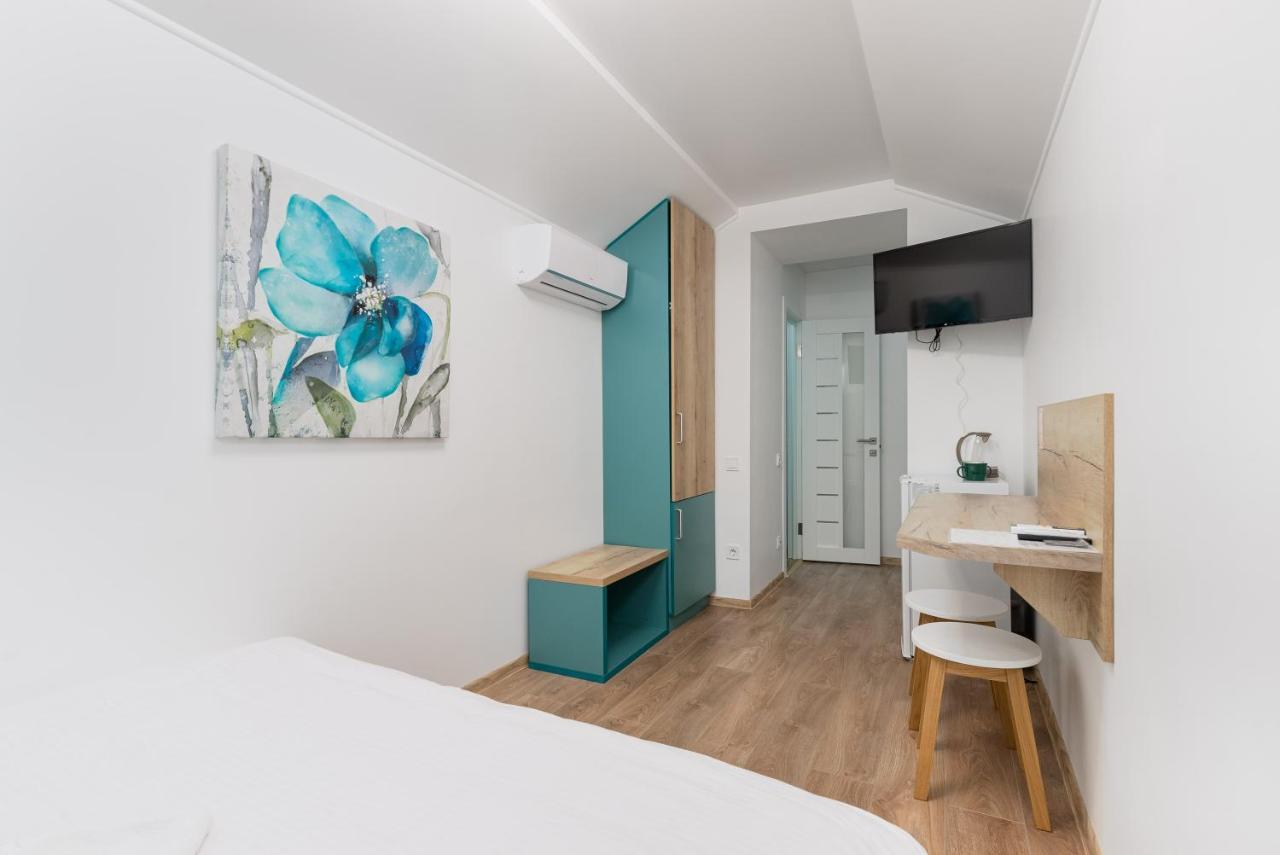 Apart Hotel Lyon D'Opera Odessa Dış mekan fotoğraf