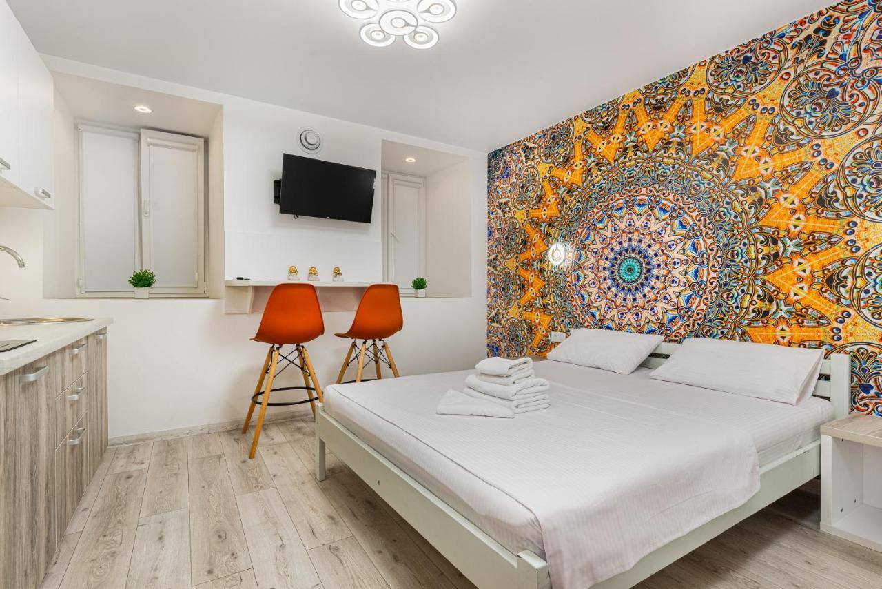Apart Hotel Lyon D'Opera Odessa Dış mekan fotoğraf
