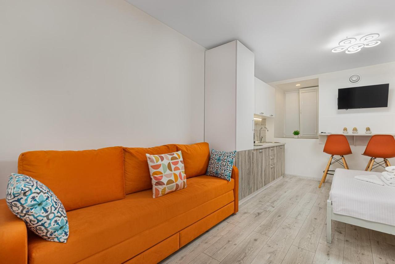 Apart Hotel Lyon D'Opera Odessa Dış mekan fotoğraf
